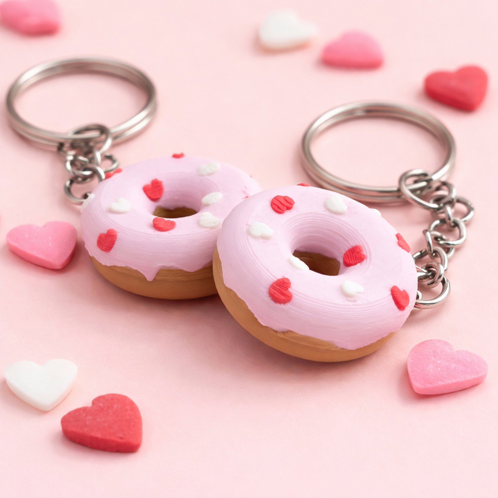 Sevimli Donut Anahtarlık - Kalpli Detaylar